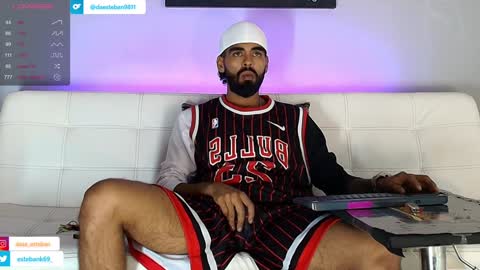 Snapshot of stephenbrown_ chatting on January 8, 6:52 am    ................     online show from January 8, 6:52 am