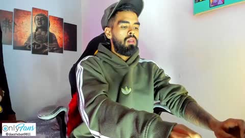 Snapshot of stephenbrown_ chatting on January 10, 6:31 am    ................     online show from January 10, 6:31 am