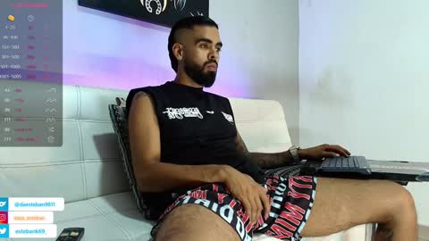 Snapshot of stephenbrown_ chatting on January 17, 4:17 am    ................     online show from January 17, 4:17 am