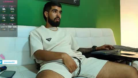 Snapshot of stephenbrown_ chatting on September 22, 5:09 am    ................     online show from September 22, 5:09 am