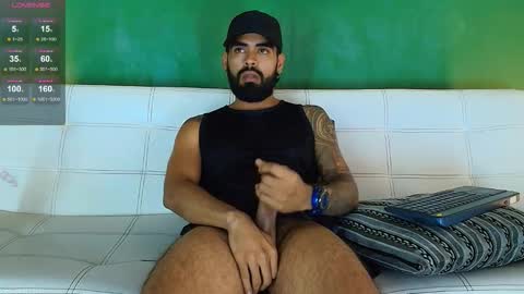    ................     online show from November 14, 6:12 am