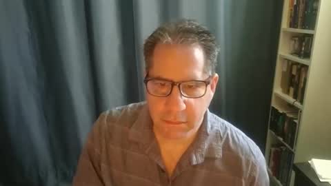 stephenhal9 online show from April 17, 6:55 pm