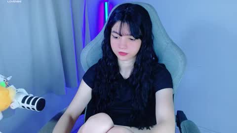 Snapshot of stephybrown chatting on October 20, 12:00 am stephy online show from October 20, 12:00 am