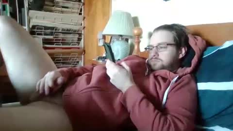 Snapshot of sterben13v chatting on January 8, 6:54 pm Ian23602 online show from January 8, 6:54 pm