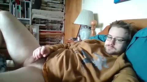 Snapshot of sterben13v chatting on January 10, 5:37 pm Ian23602 online show from January 10, 5:37 pm