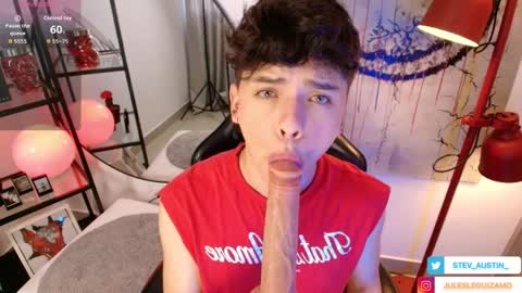 Stev austin  online show from April 2, 9:01 pm