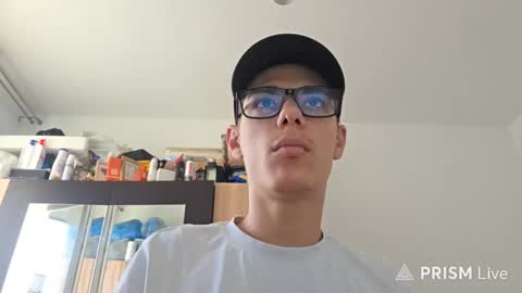 Snapshot of steve371967 chatting on September 23, 3:04 pm Steve371967 online show from September 23, 3:04 pm