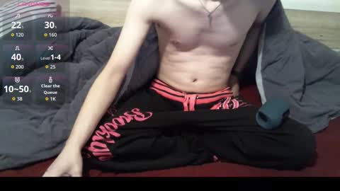 Snapshot of steve951995 chatting on December 1, 7:57 am Steve online show from December 1, 7:57 am