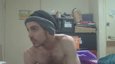 Snapshot of steveaussie chatting on September 12, 2:11 am Australian420 online show from September 12, 2:11 am