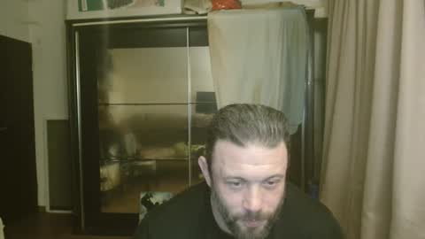 Snapshot of stevebulkzor chatting on May 21, 12:06 am Steve Oakenshield son of John son of Vasyl online show from May 21, 12:06 am