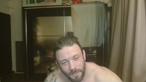 Snapshot of stevebulkzor chatting on May 22, 12:07 am Steve Oakenshield son of John son of Vasyl online show from May 22, 12:07 am