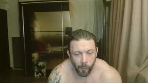 Snapshot of stevebulkzor chatting on June 2, 12:34 am Steve Oakenshield son of John son of Vasyl online show from June 2, 12:34 am