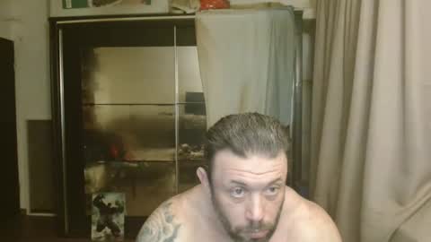 Snapshot of stevebulkzor chatting on June 4, 12:05 am Steve Oakenshield son of John son of Vasyl online show from June 4, 12:05 am