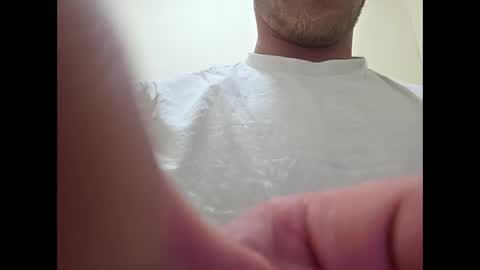 Snapshot of steveesteve420 chatting on March 21, 10:31 am steveesteve420 online show from March 21, 10:31 am