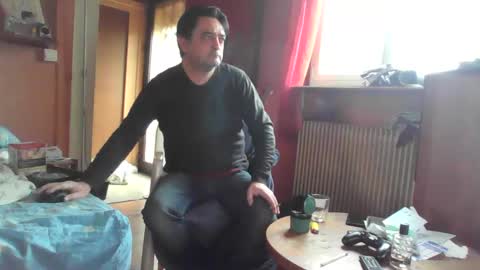 stevefromfrance online show from December 30, 12:52 pm