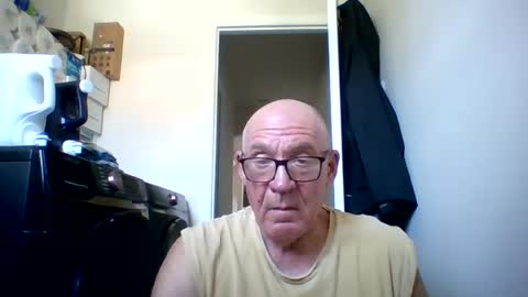 stevejons online show from July 26, 6:48 pm