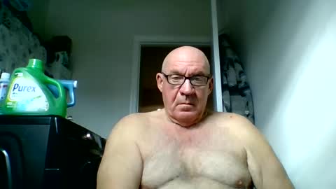 Snapshot of stevejons47 chatting on January 26, 2:08 pm stevejons47 online show from January 26, 2:08 pm