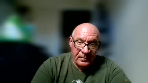 Snapshot of stevejons47 chatting on February 15, 4:56 pm stevejons47 online show from February 15, 4:56 pm