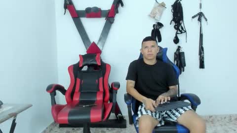 Steven online show from December 16, 1:27 pm