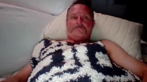 steven626708 online show from April 20, 5:32 am