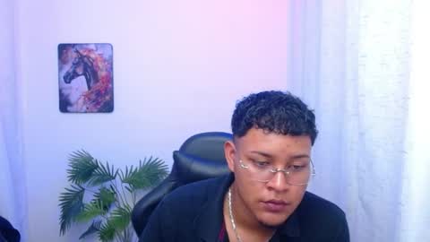 Steven online show from August 4, 3:58 pm
