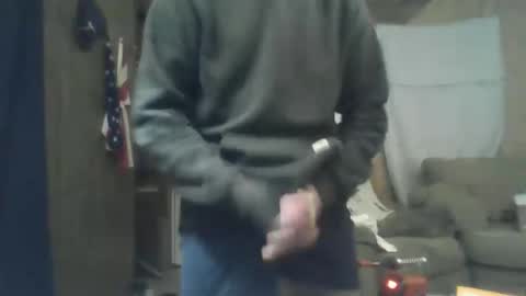 Snapshot of steveneg13 chatting on March 6, 12:19 pm Steveneg13 online show from March 6, 12:19 pm