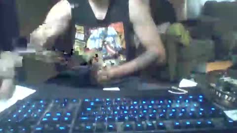 Snapshot of steveneg13 chatting on March 9, 5:06 pm Steveneg13 online show from March 9, 5:06 pm