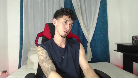 steven online show from November 16, 10:26 pm