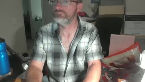 Snapshot of stevethetigerr chatting on January 28, 10:34 pm SteveTheTigerr online show from January 28, 10:34 pm