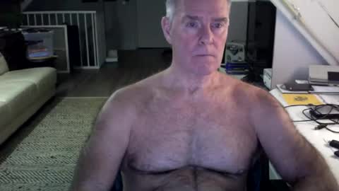 stevetwo online show from February 10, 11:02 pm