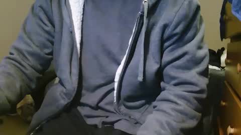 Snapshot of stevo69697 chatting on January 5, 6:35 am Chillguy online show from January 5, 6:35 am