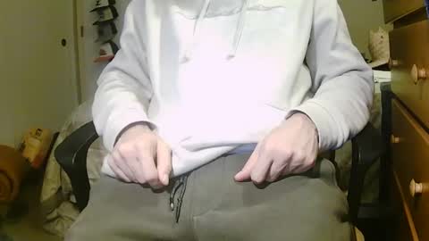 Snapshot of stevo69697 chatting on January 19, 7:25 am Chillguy online show from January 19, 7:25 am