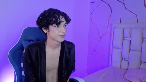 Sthepano  online show from March 19, 5:55 am