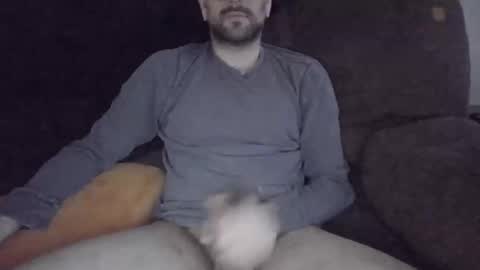 stickywhiteslime online show from November 30, 8:13 pm