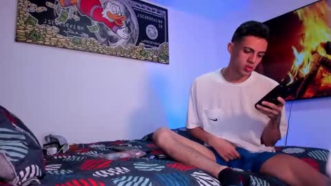 Stiven  brendan online show from December 20, 9:00 am