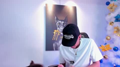 Stiven  brendan online show from December 5, 6:00 am