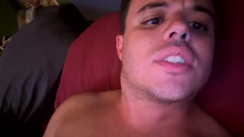 Snapshot of stikkkk332102 chatting on December 1, 9:03 am stikkkk332102 online show from December 1, 9:03 am