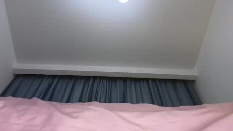 Snapshot of still__eva chatting on November 12, 4:57 am still__eva online show from November 12, 4:57 am