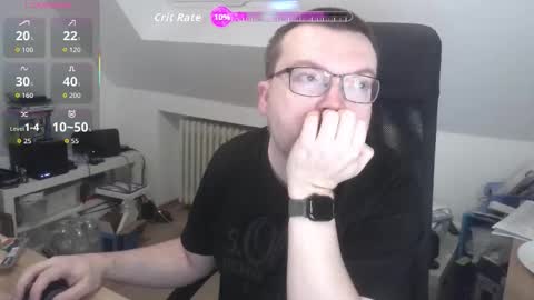 Snapshot of still_alive1985 chatting on November 18, 6:51 am Oliver online show from November 18, 6:51 am