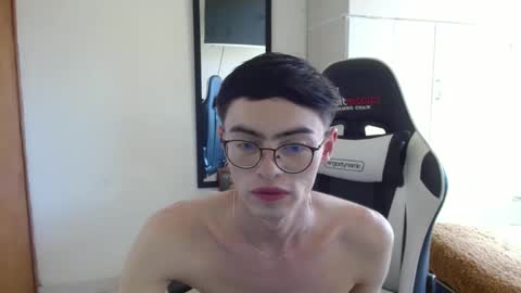 Snapshot of stiv_grant chatting on January 27, 8:07 pm stiv_grant online show from January 27, 8:07 pm