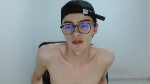 stiv_grant online show from April 23, 11:07 pm