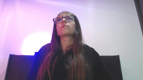 stiven online show from December 3, 9:02 pm