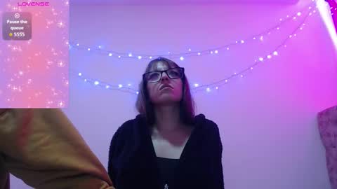 stiven online show from December 15, 7:29 pm