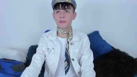 Snapshot of stivenbragam chatting on February 18, 6:37 pm Stiven Bragam online show from February 18, 6:37 pm