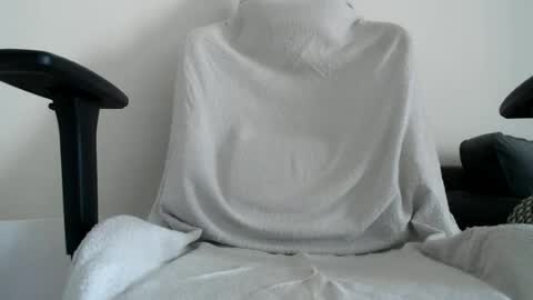 stivglatpik online show from June 13, 8:23 am