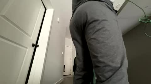 stlhotwifeguy online show from March 1, 6:21 pm