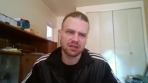stockingsnfeet online show from May 7, 9:14 am
