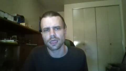 stockingsnfeet online show from May 26, 3:46 am
