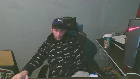 Snapshot of stonedpanda77 chatting on December 27, 8:28 pm stonedpanda77 online show from December 27, 8:28 pm