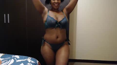 stonefruit76 online show from March 11, 2:18 pm